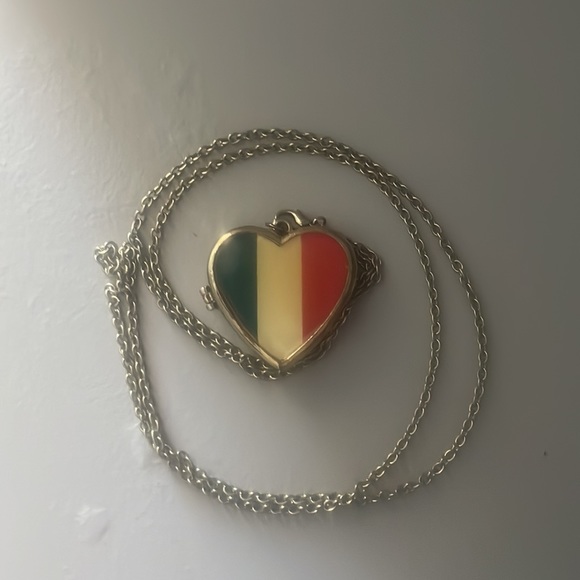 France heart necklace - Picture 2 of 3